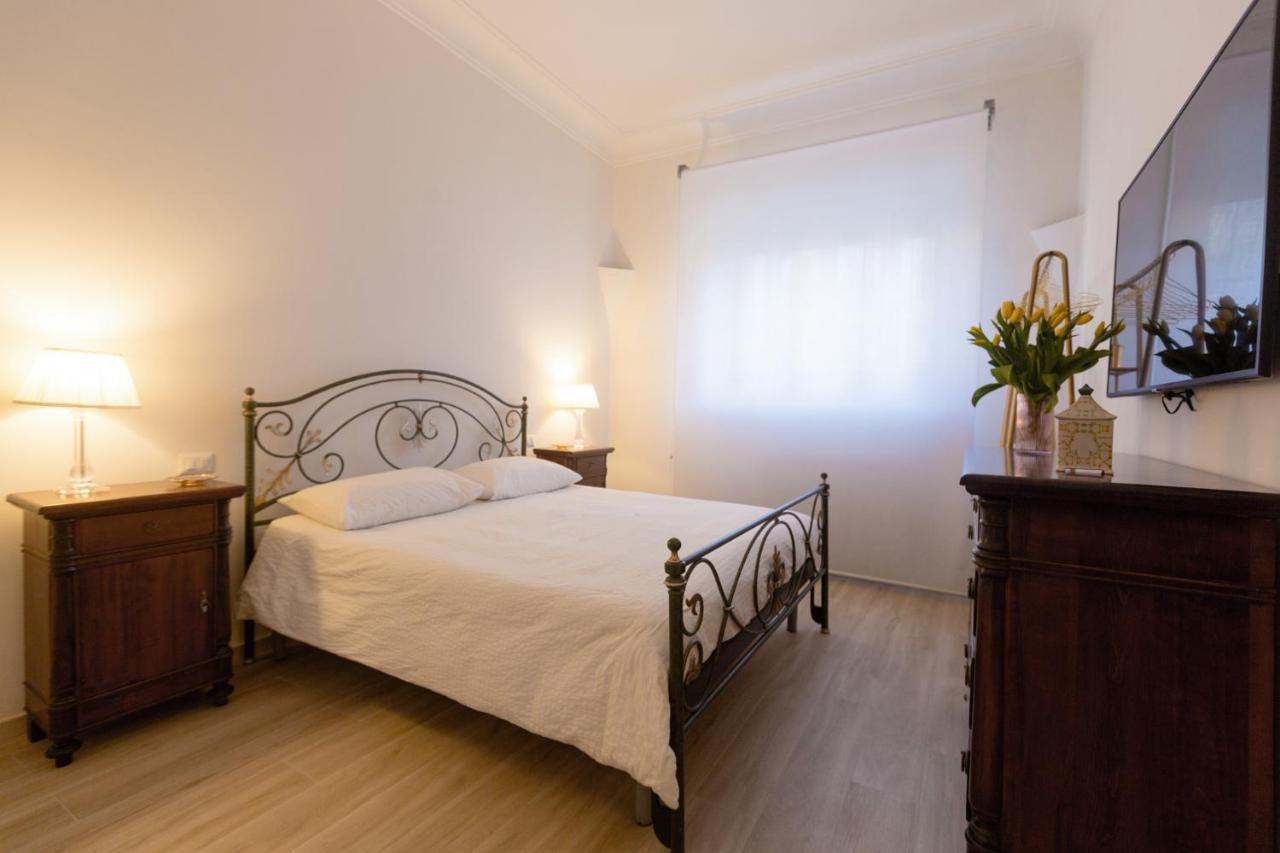 Bea'S Guesthouse โรม ภายนอก รูปภาพ